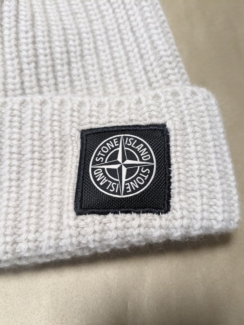 【美品】STONE ストーンアイランド ●リブ編み ニット帽●白