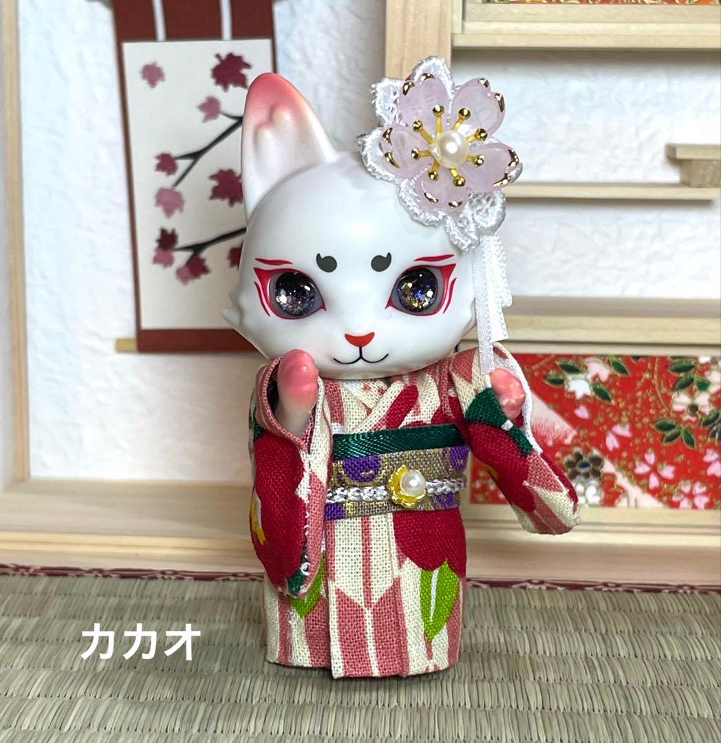 ゆちーぷ (購入者様はプロフ一読)オーダーページ　カプセルドール　キツネ他