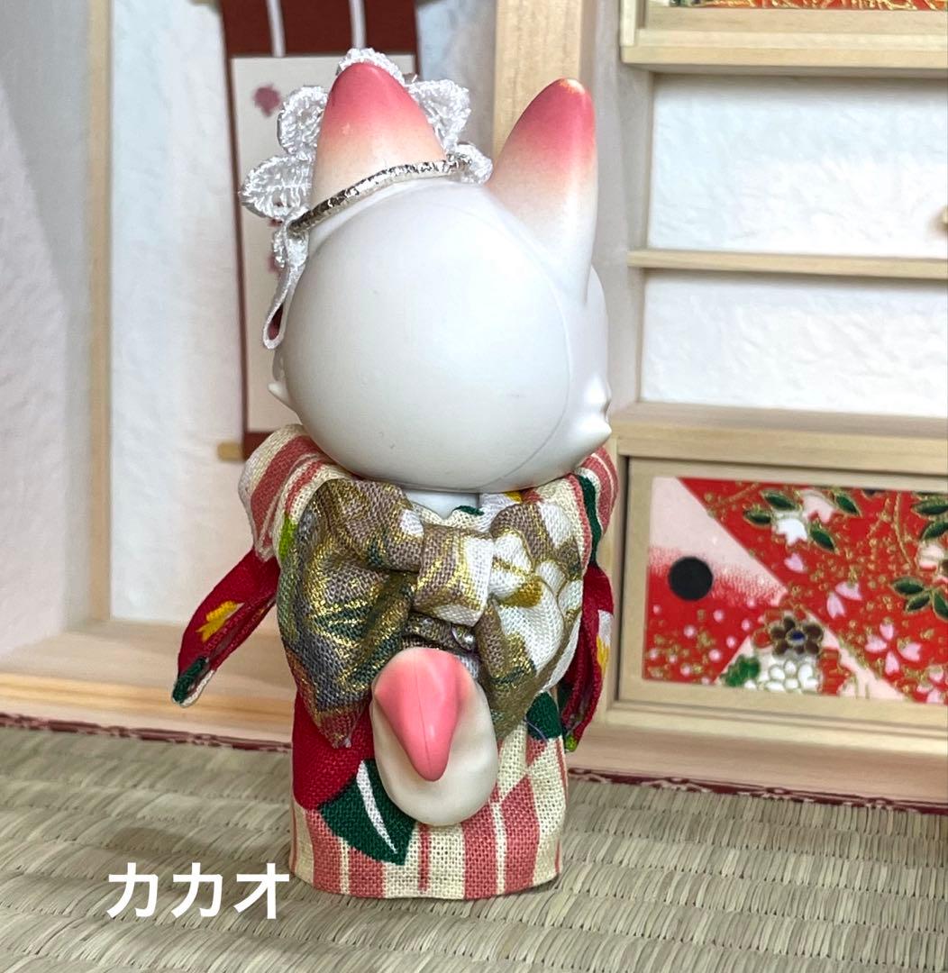 ゆちーぷ (購入者様はプロフ一読)オーダーページ　カプセルドール　キツネ他