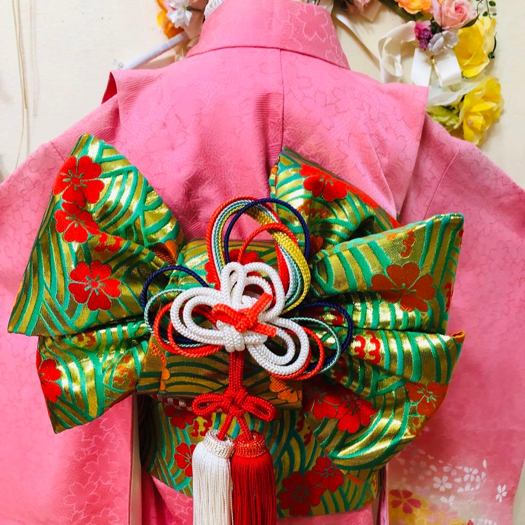 七五三7歳正絹‼️人気ピンク暈し手毬花々煌びやか際立つ⭐︎安心フルセット銘品