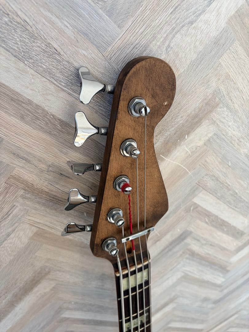 Squier Affinity Jazz Bass V カスタム品 ダンカン搭載