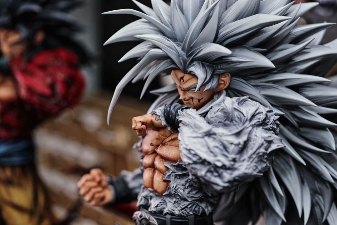 ドラゴンボール　孫悟空　スーパーサイヤ人5　ガレージキッド　フィギュア