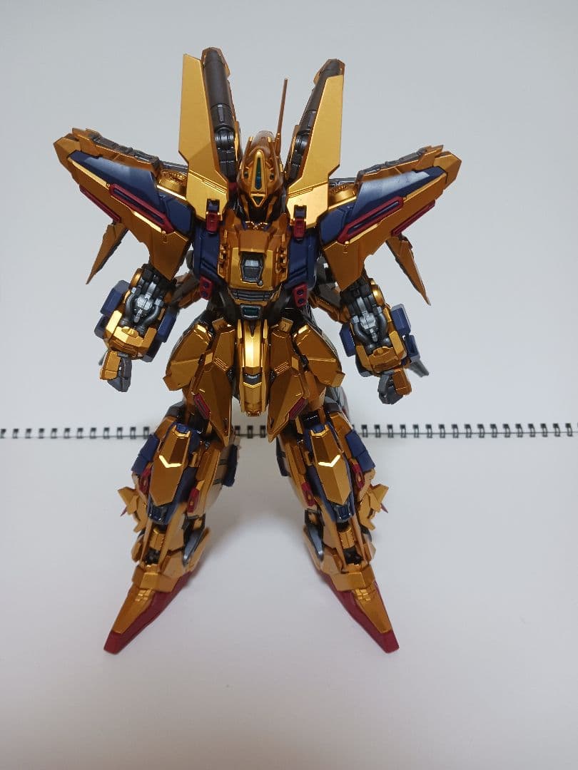 送料込み　神馬模型　1/100 黄金武士　塗装完成品タイプ2
