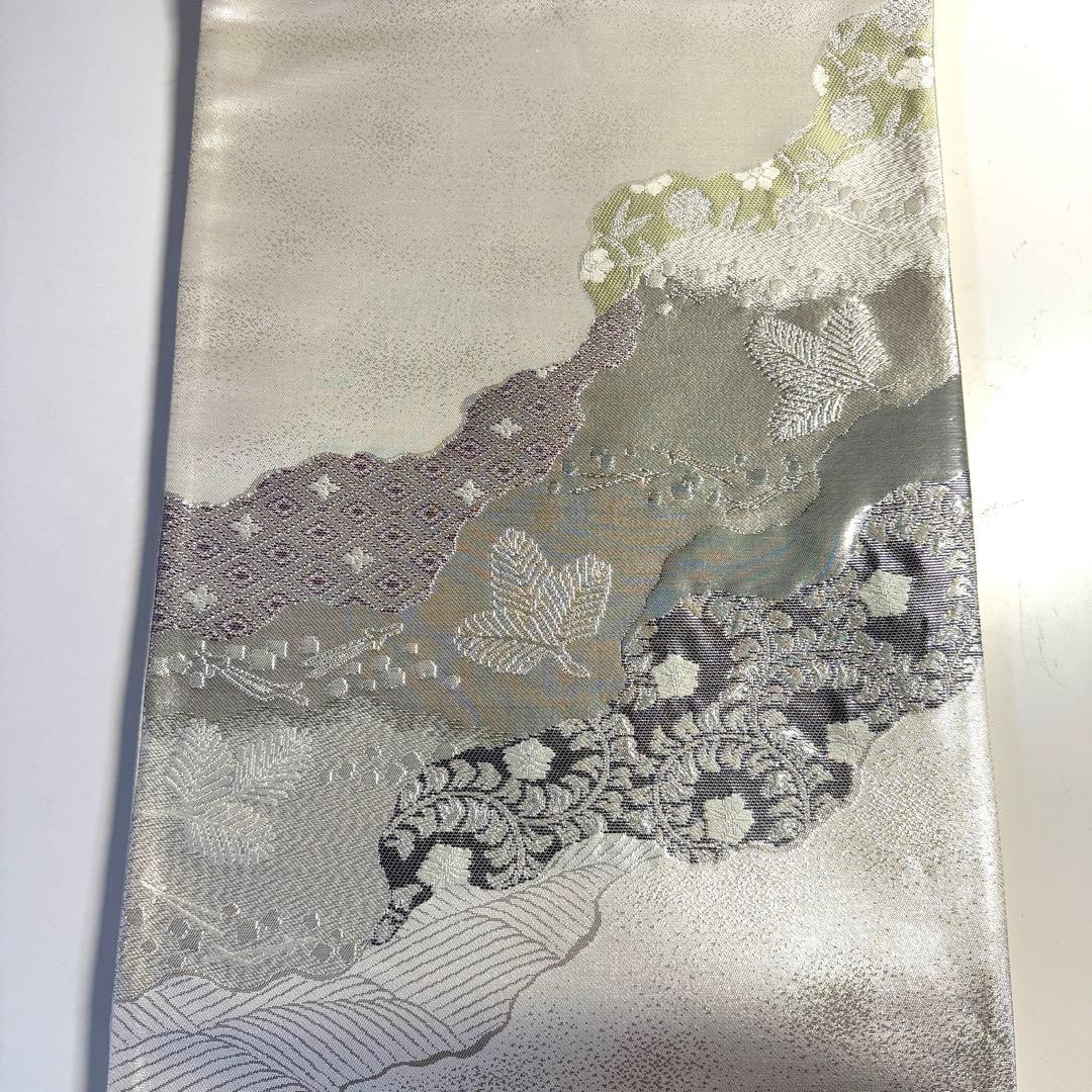 5k2956 袋帯　絹　プラチナ二丁箔　慶長道長文　銀色　白　緑　紫　花柄　和装