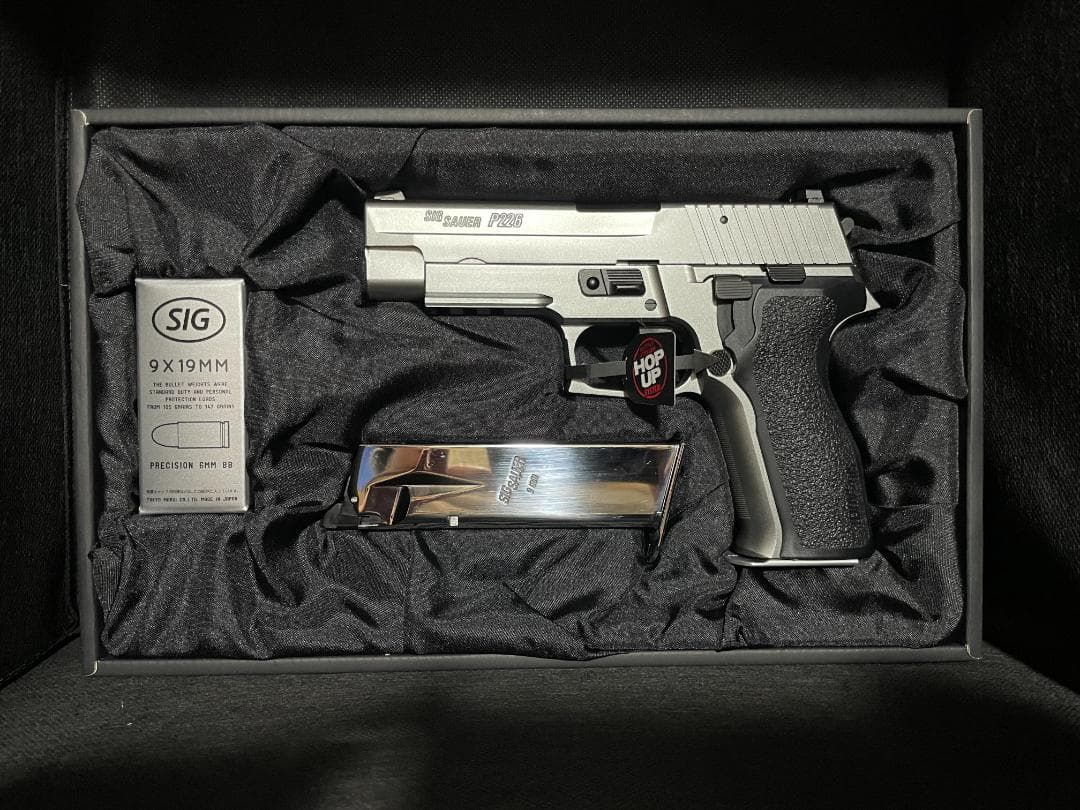 東京マルイ SIG SAUER P226 E2 ステンレスモデル カスタム品 他