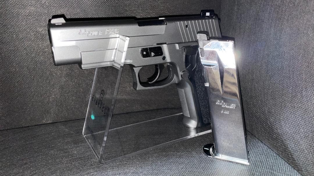 東京マルイ SIG SAUER P226 E2 ステンレスモデル カスタム品 他