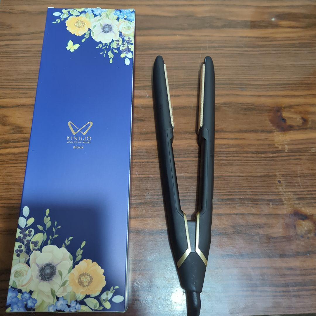 1回のみ使用 KINUJO 絹女 ストレートヘアアイロン ブラック