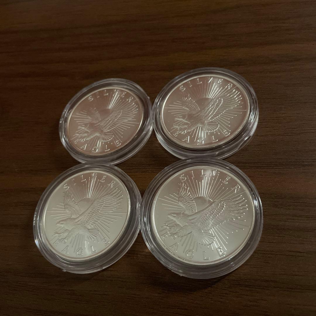 サンシャインミント・イーグルの1オンス銀貨4枚セット