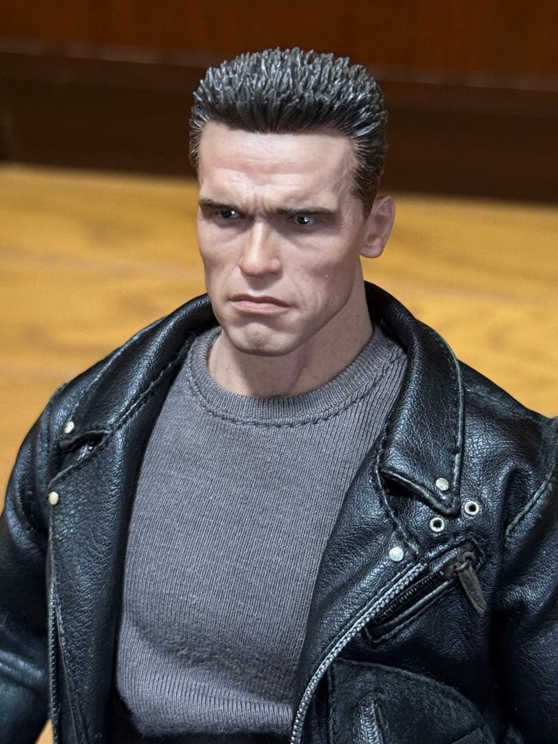 ターミネーター２T-800 フィギュア ホットトイズ製