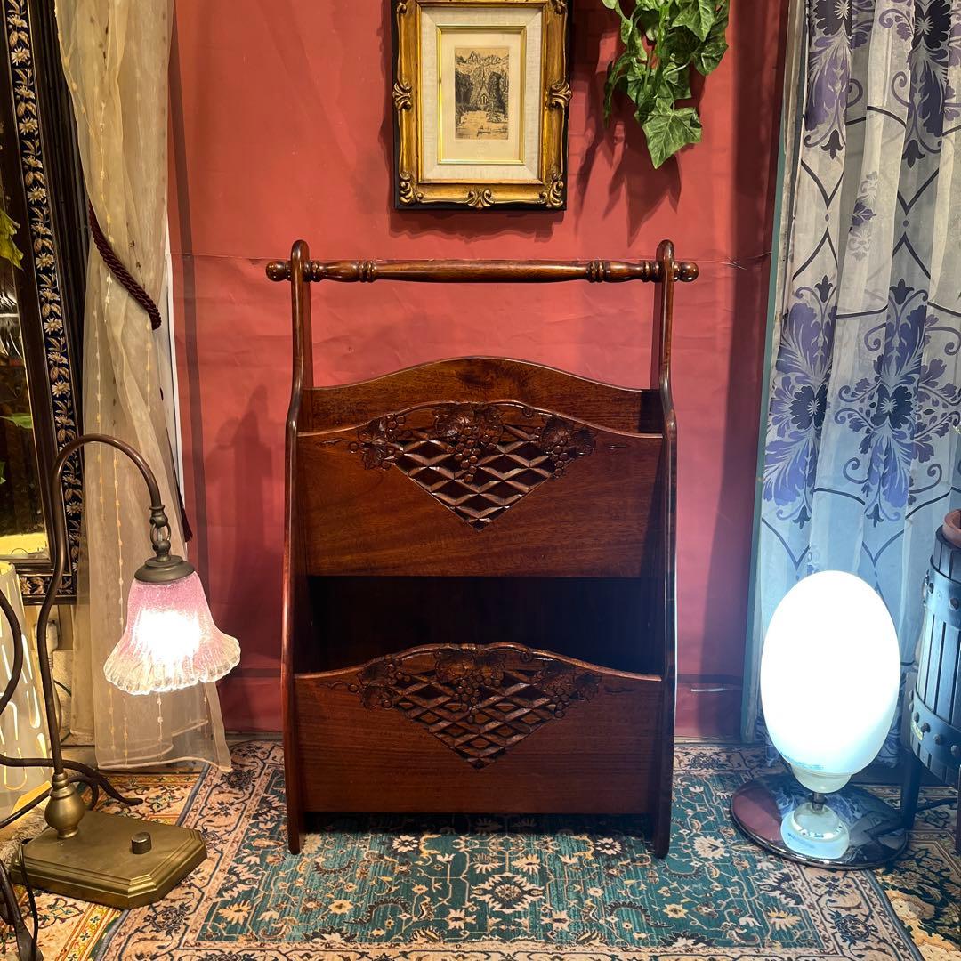 ツンデレ 希少美品　アンティークPT 吉川 葡萄園 カービング２段ラック棚