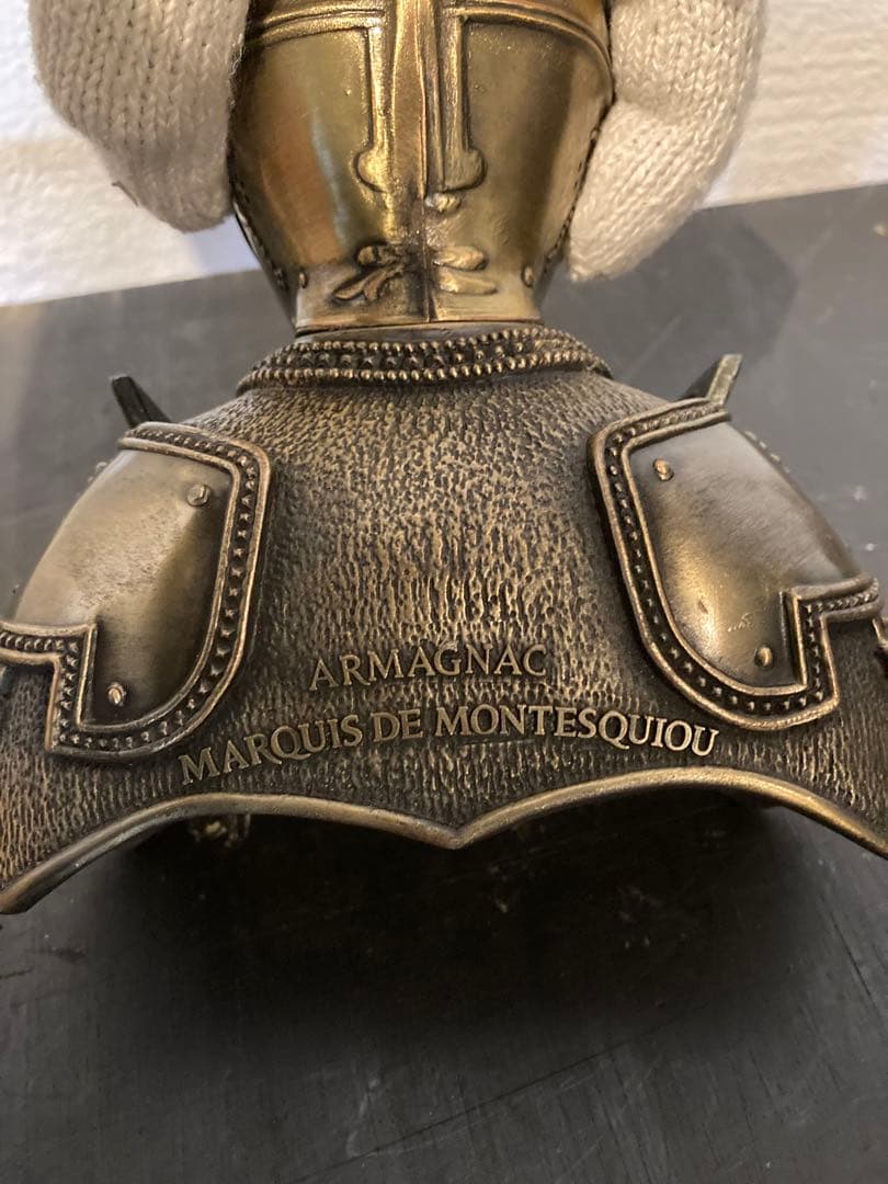 アルマニャック　ボトルカバー　甲冑　金属製