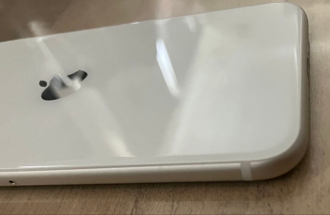 iPhoneSE第3世代SIMフリー　アイフェイスカバーセット　最終価格