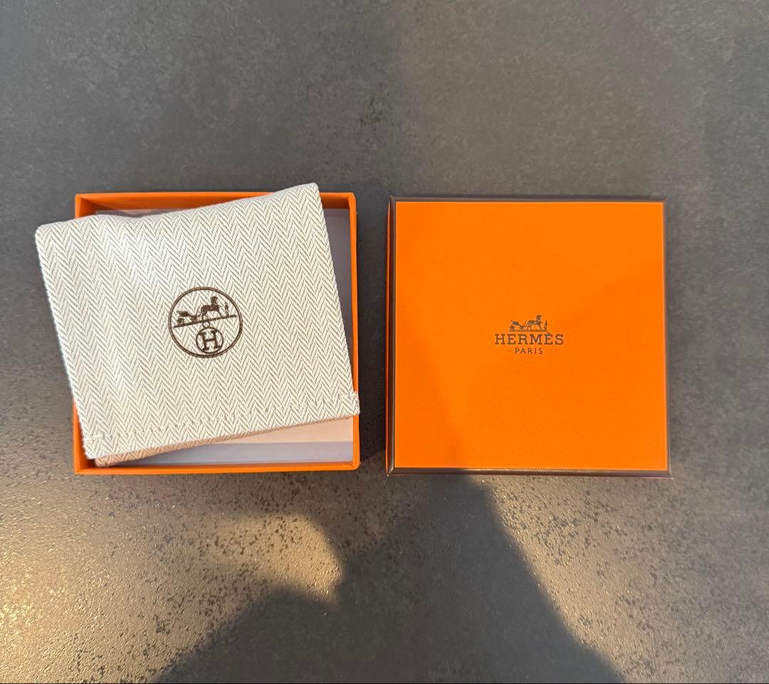 【美品】 エルメスピアス　Hエキップピアス　バッファローホーン