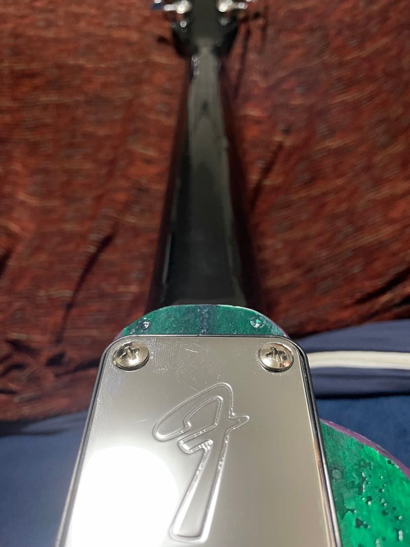 エクスプローラ　エルボーカット　コンポーネント　エレキギター