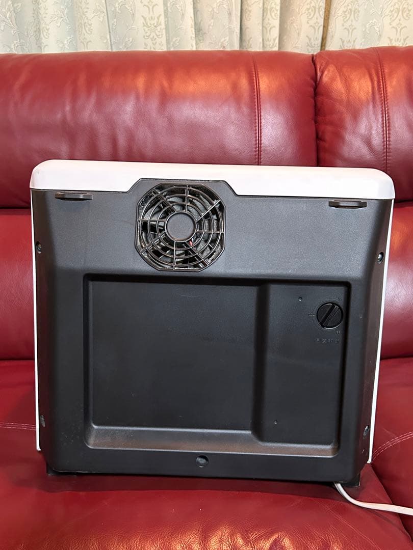 三菱 MITUBISHI ペルチェ方式 24L 冷蔵庫 RP-20A-P