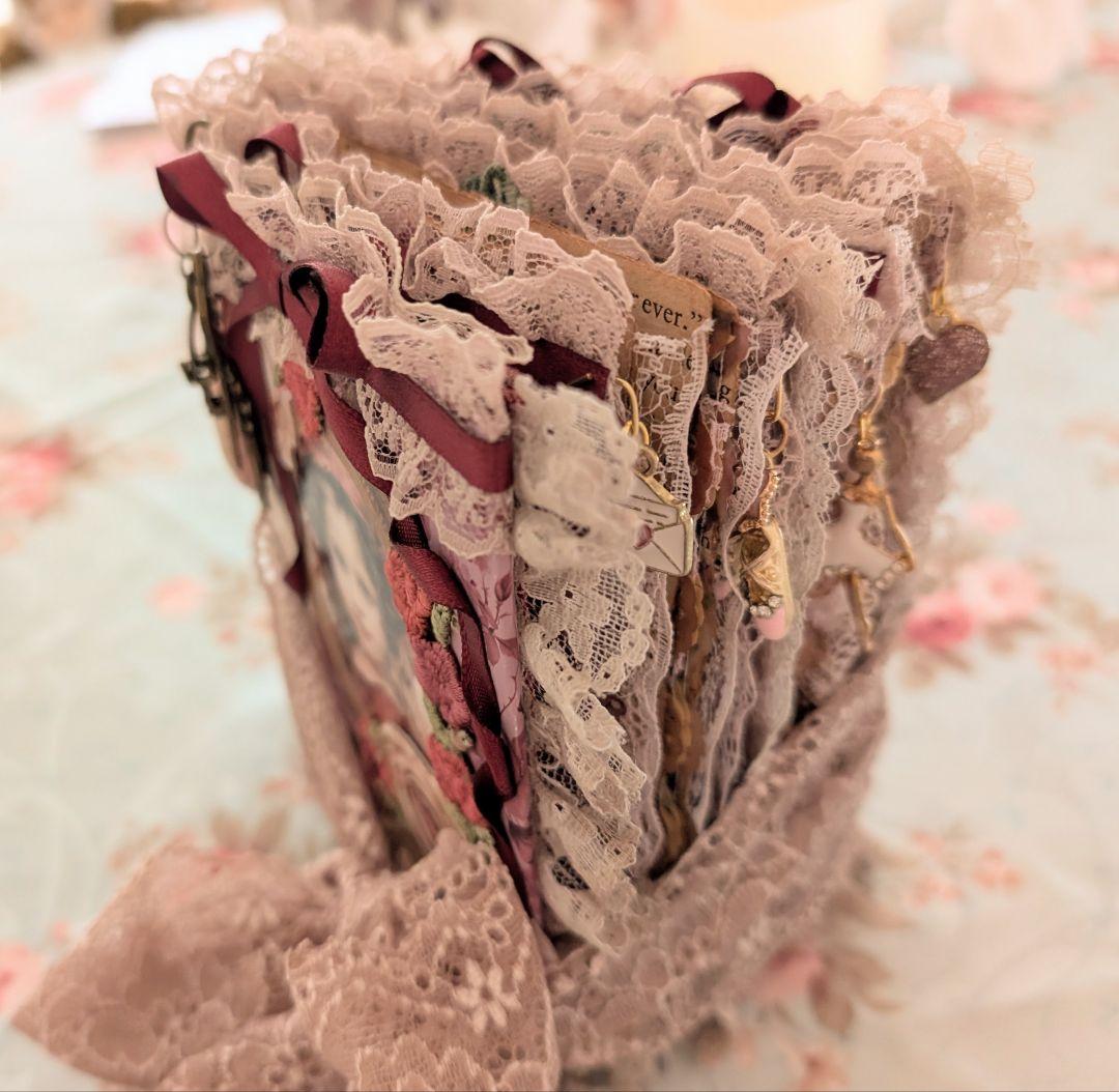 薔薇とレースのビクトリアンスィートジャンクジャーナル*Serenity*