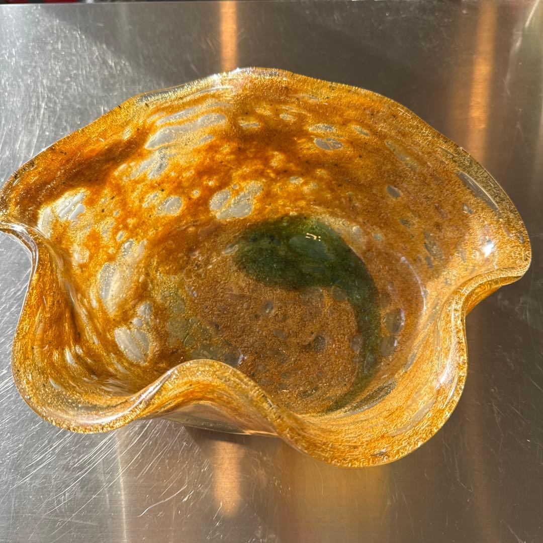 稲嶺盛吉氏.宙吹きガラス.茶泡ガラス.深皿