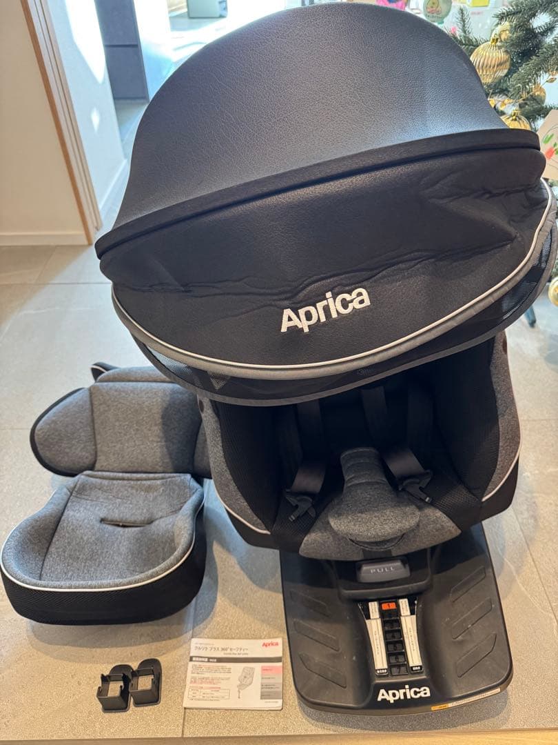 【美品】Aprica クルリラプラス360°セーフティーISOFIX対応
