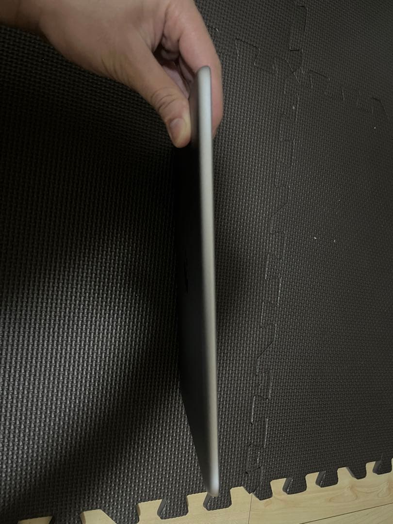 iPad 第6世代　32GB Wi-Fiモデル スペースグレイ