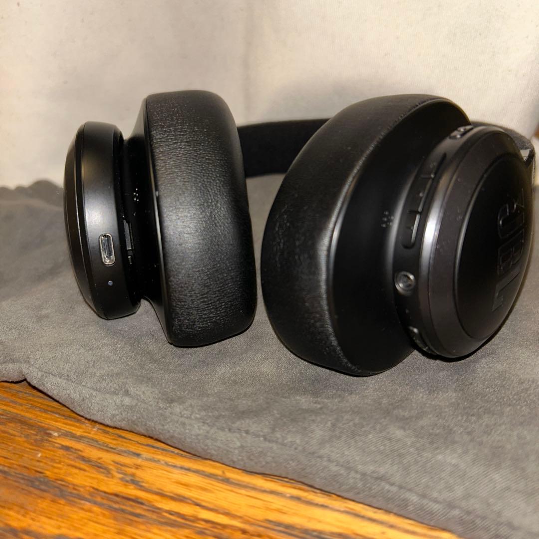 ヘッドホン JBL LIVE 770 NC