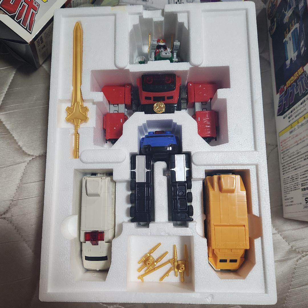 DX超合金 　救急戦隊ゴーゴーファイブ4個セット