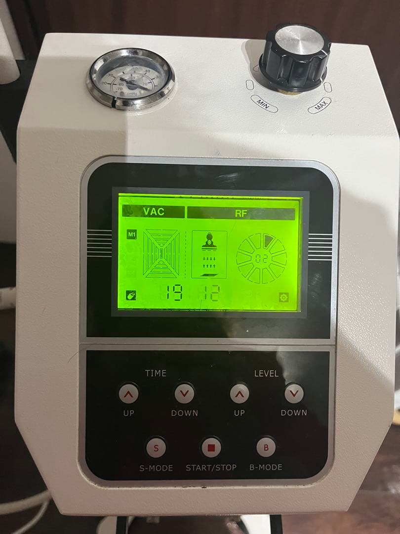 スリムムーヴ　（業務用痩身機）