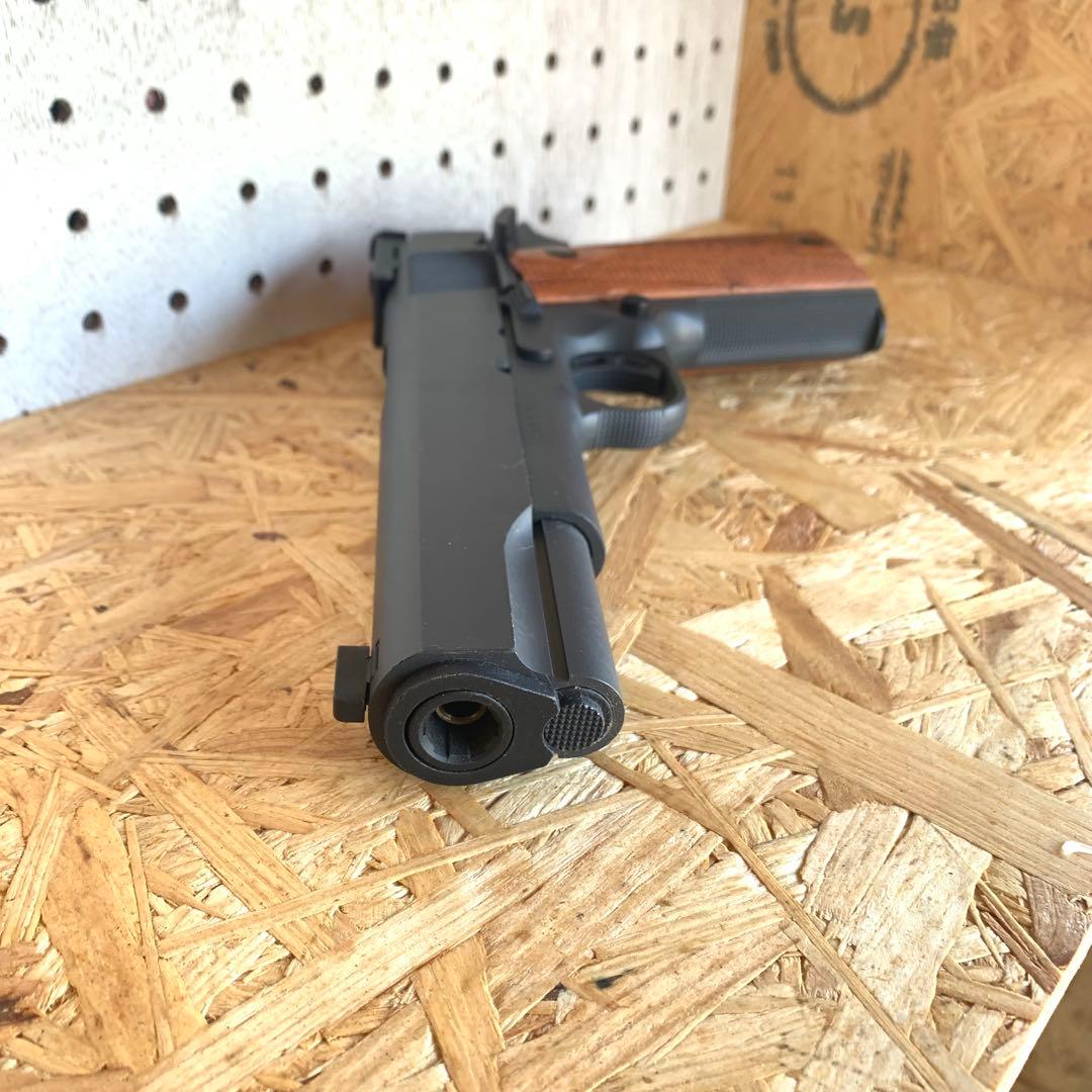 S2S M1911 ハンドガン エアコッキング ブラック 木製グリップ