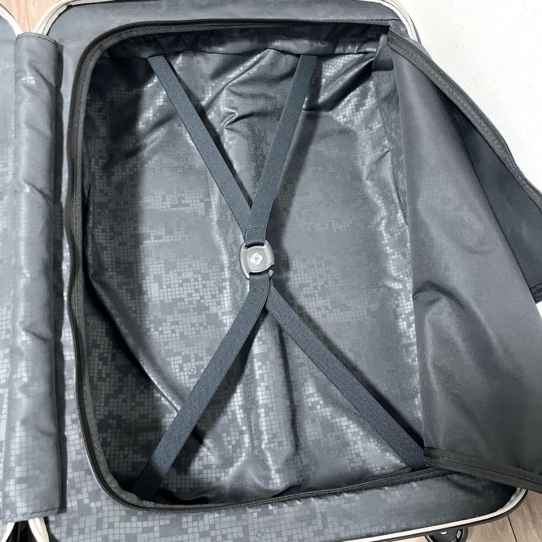 Samsonite エンジェネロ　キャリーケース