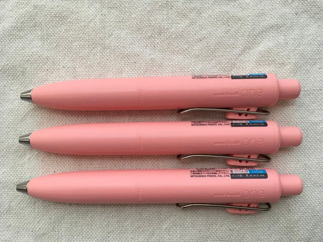 ユニボールワンP さくらんぼ