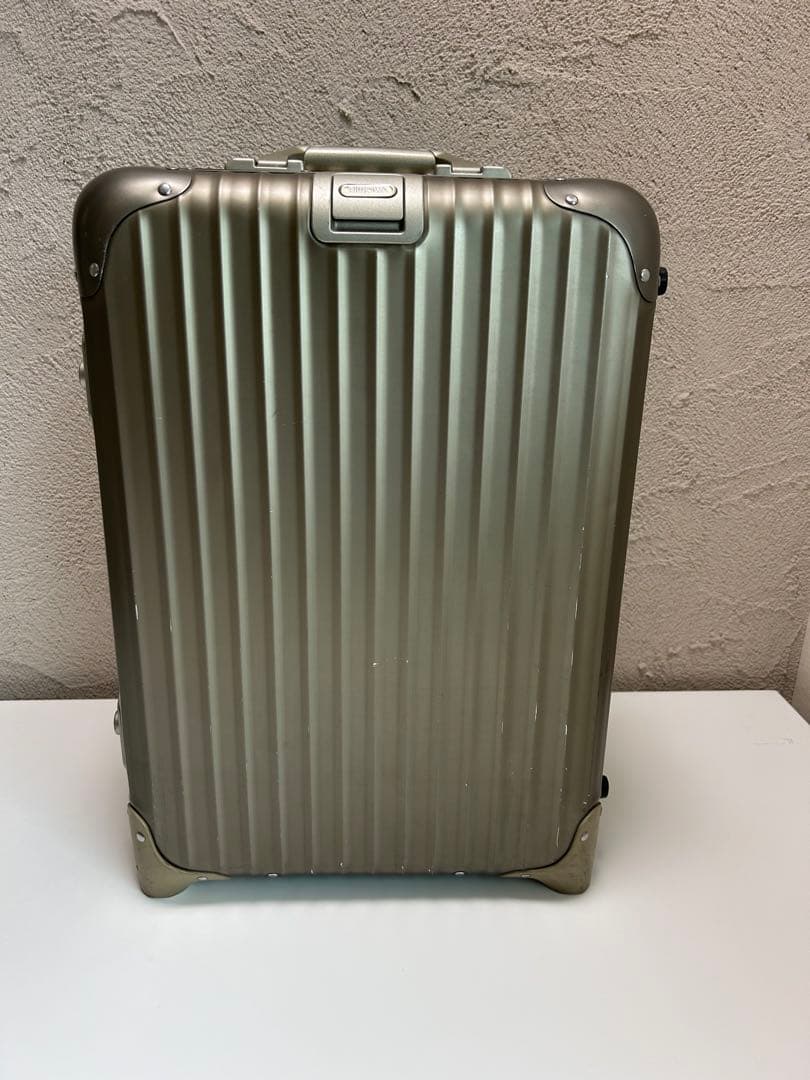 RIMOWA 「Topas Check-in M」チタニウムシャンパンゴールド