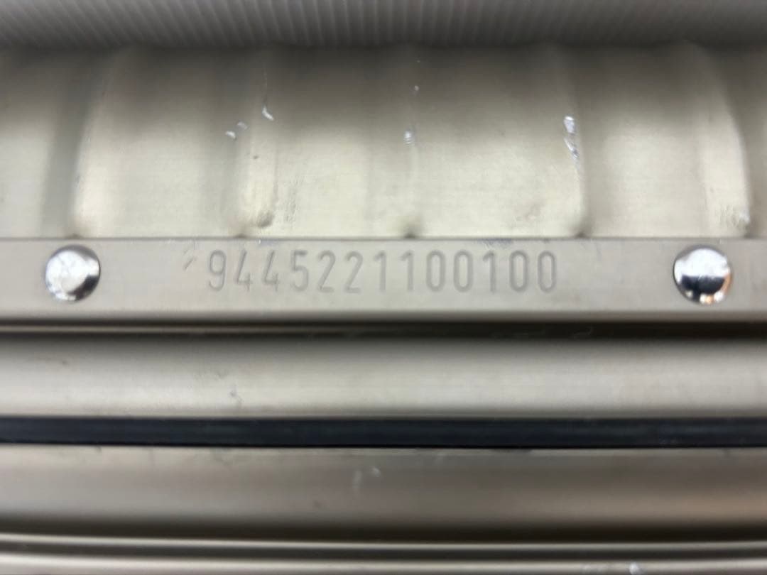 RIMOWA 「Topas Check-in M」チタニウムシャンパンゴールド