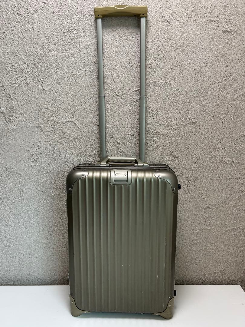 RIMOWA 「Topas Check-in M」チタニウムシャンパンゴールド
