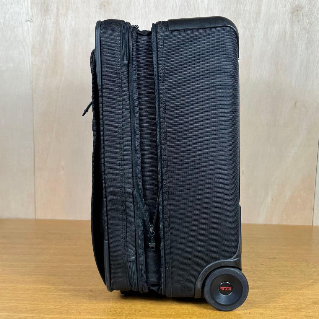 TUMI ALPHA2 機内持込可 スーツケース 黒 22020D2 拡張機能