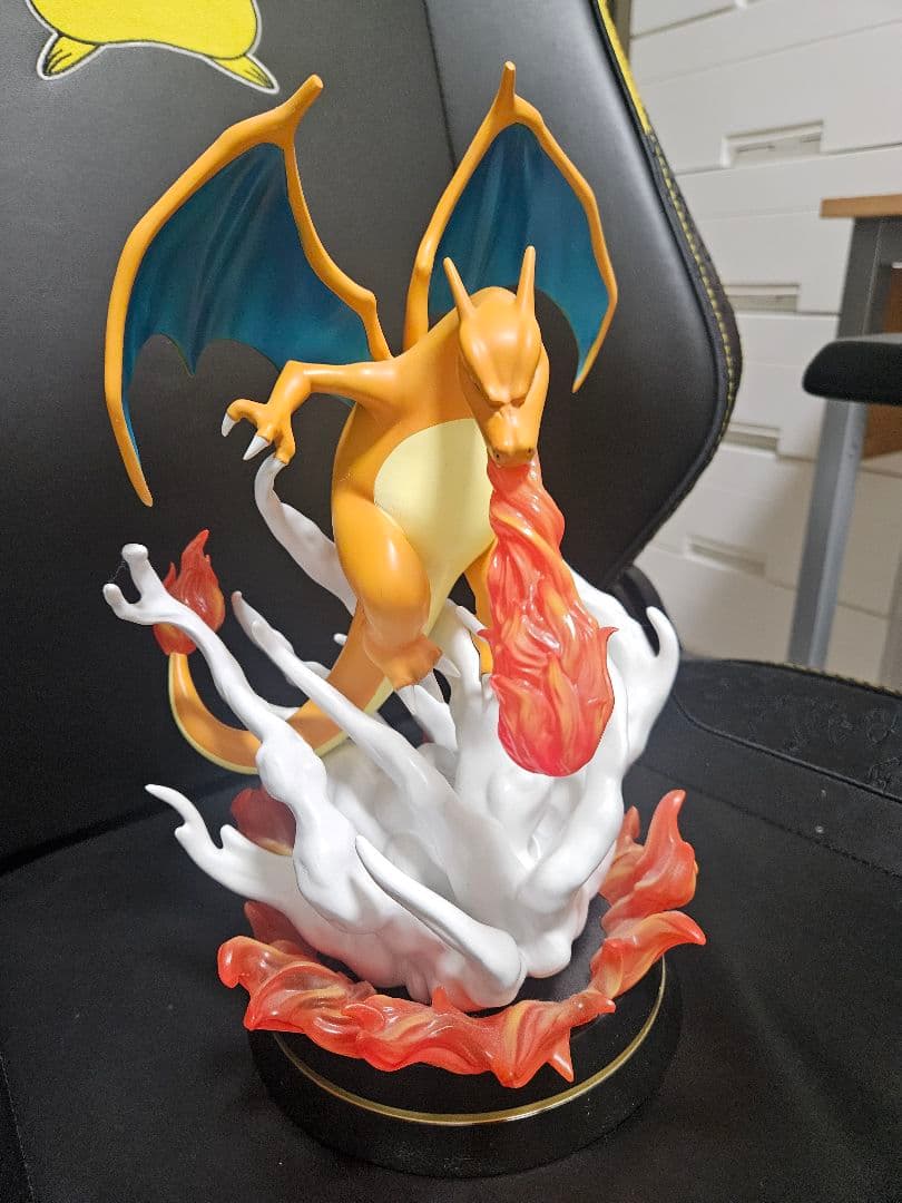 ポケモン リザードン フィギュア 美品