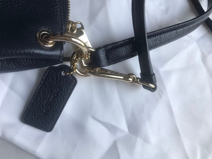 ブランドCOACH(コーチ) ショルダーバッグ ネイビー