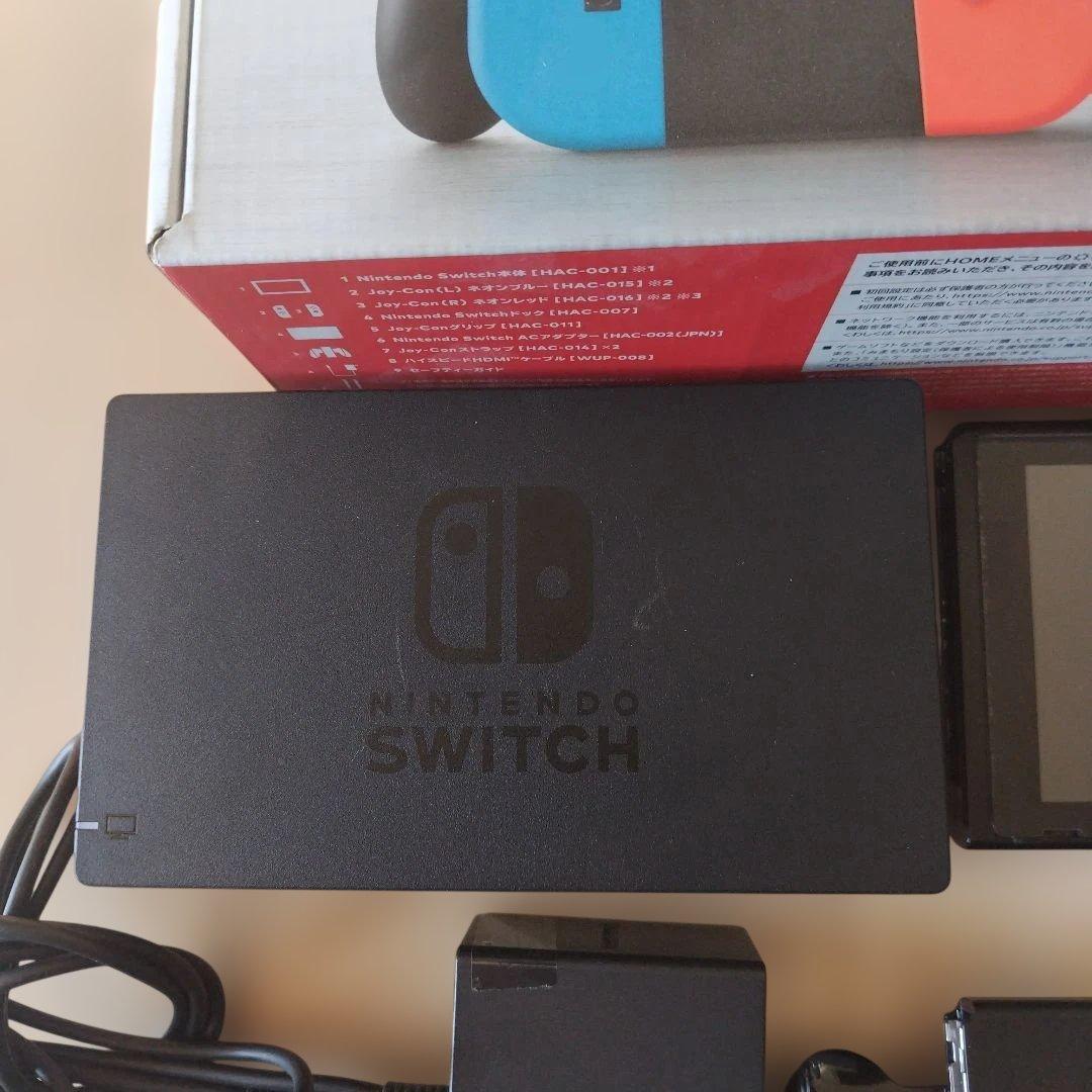 Nintendo Switch 本体　任天堂