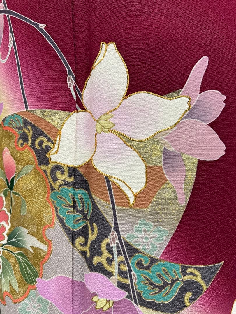 振り袖　フルセット　長襦袢付　赤　金彩加工　パールトーン　刺繍入り　522