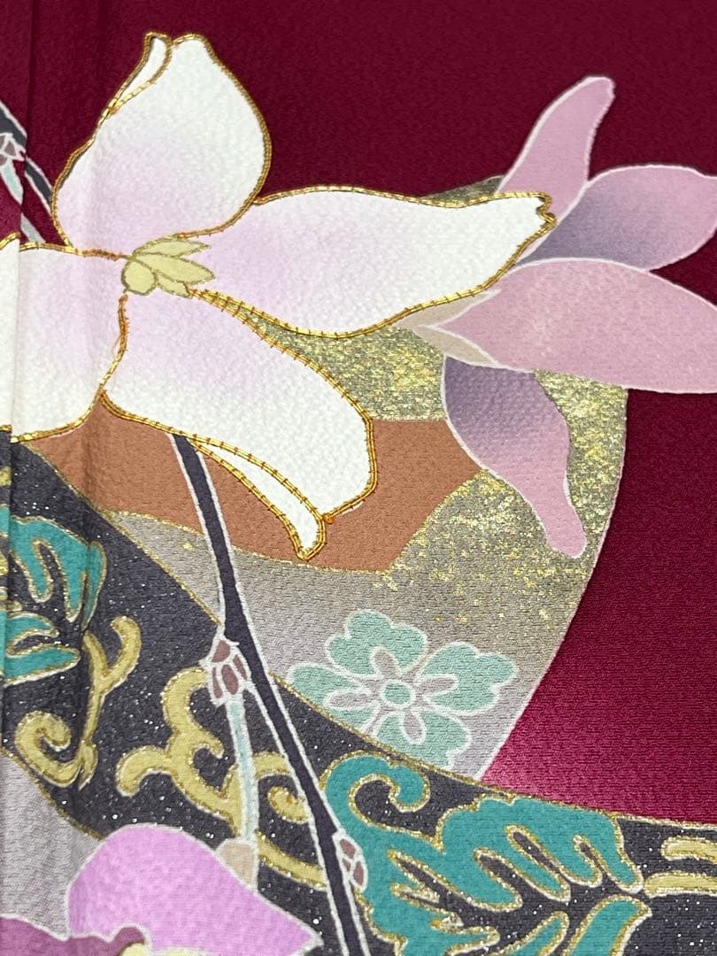 振り袖　フルセット　長襦袢付　赤　金彩加工　パールトーン　刺繍入り　522