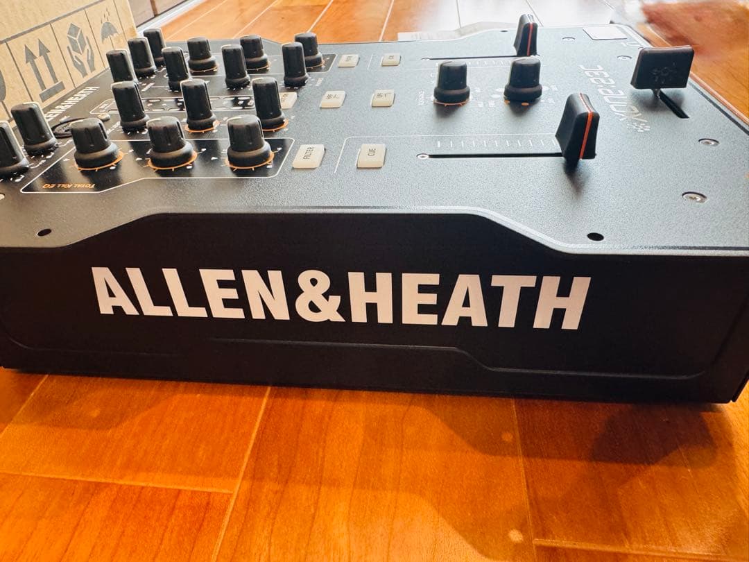 【11/17am8:00迄出品】ALLEN&HEATH XONE:23C