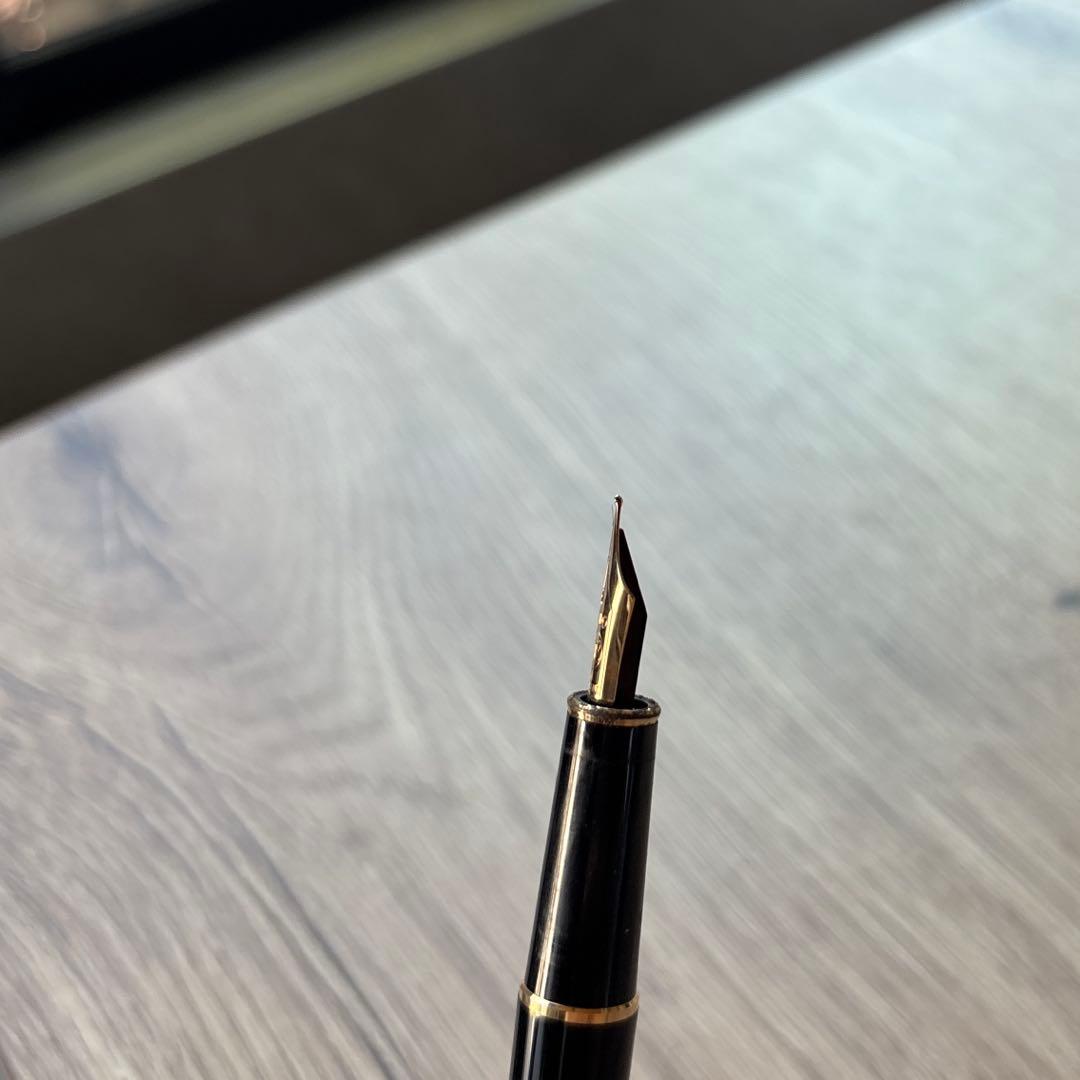 モンブランMONTBLANC マイスターシュテュック 14金　万年筆　4810