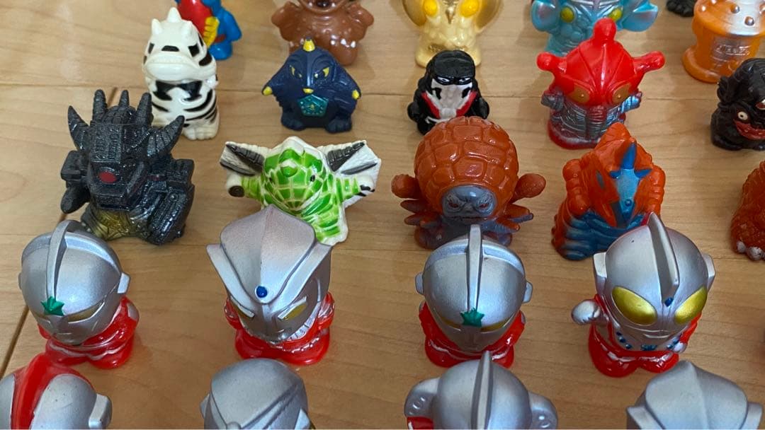 【激レア☆レトロ】ウルトラマン　指人形 計６４体　セット売り