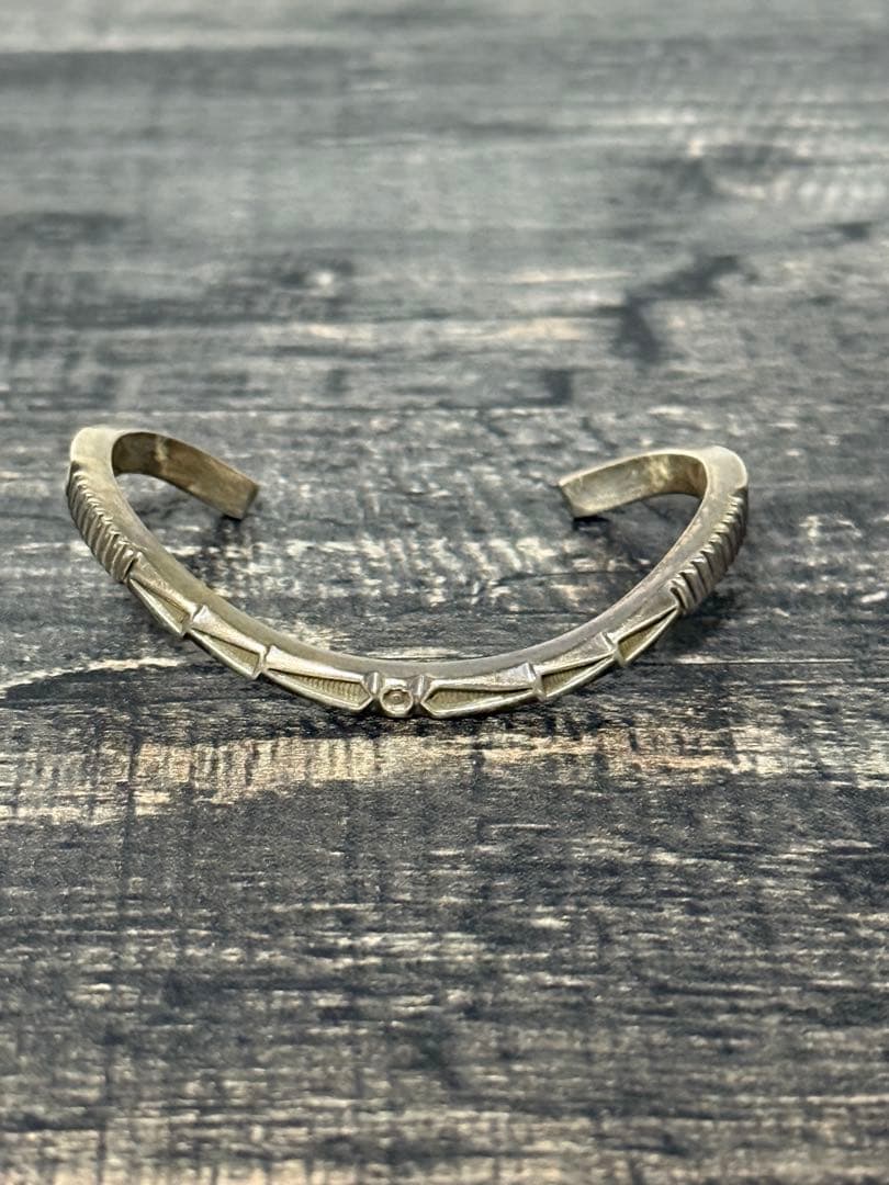 【希少】ジェニファーカーティス　スクエア ウェイブバングル