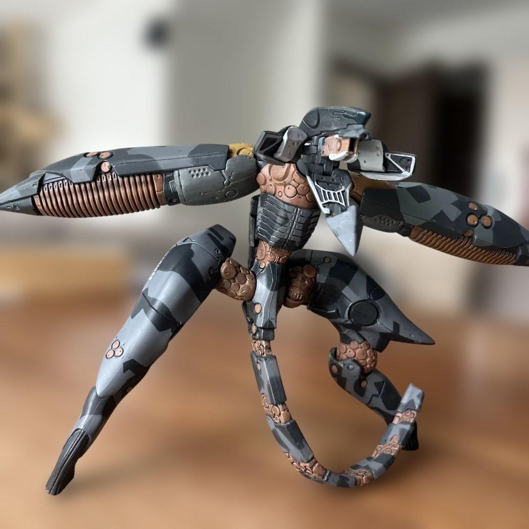 メタルギアソリッド2 メタルギア レイ フィギュア