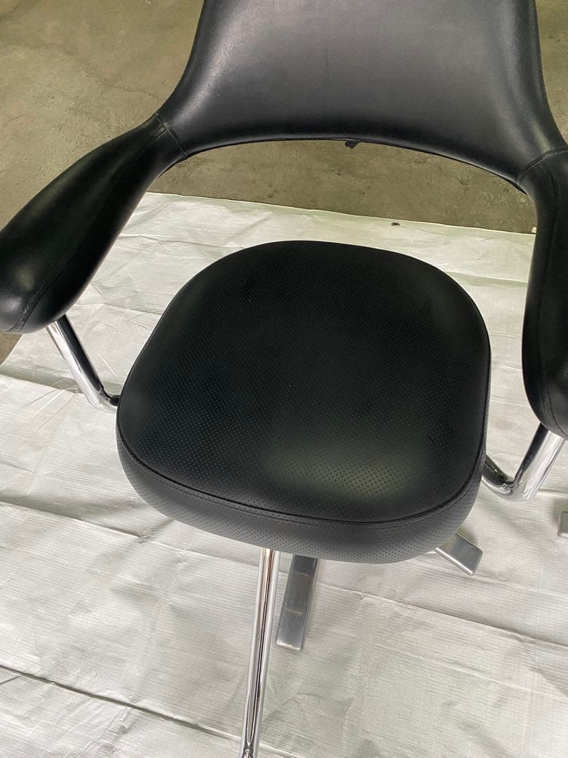 スタイリングチェア　美容室　椅子　セット椅子　カットチェア