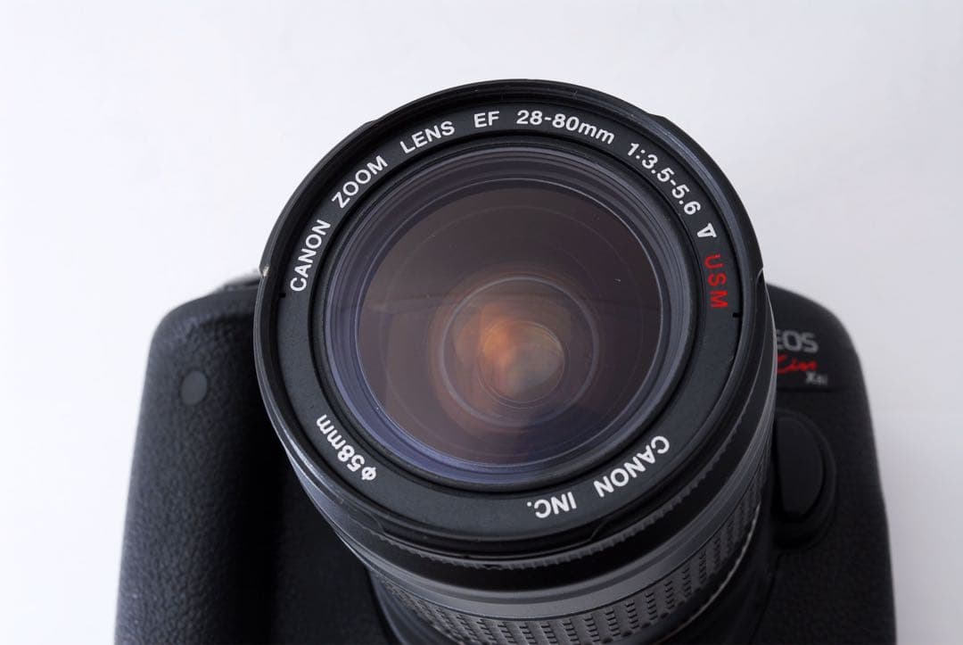 デジタル一眼レフカメラ/canon kiss x8i標準レンズセット