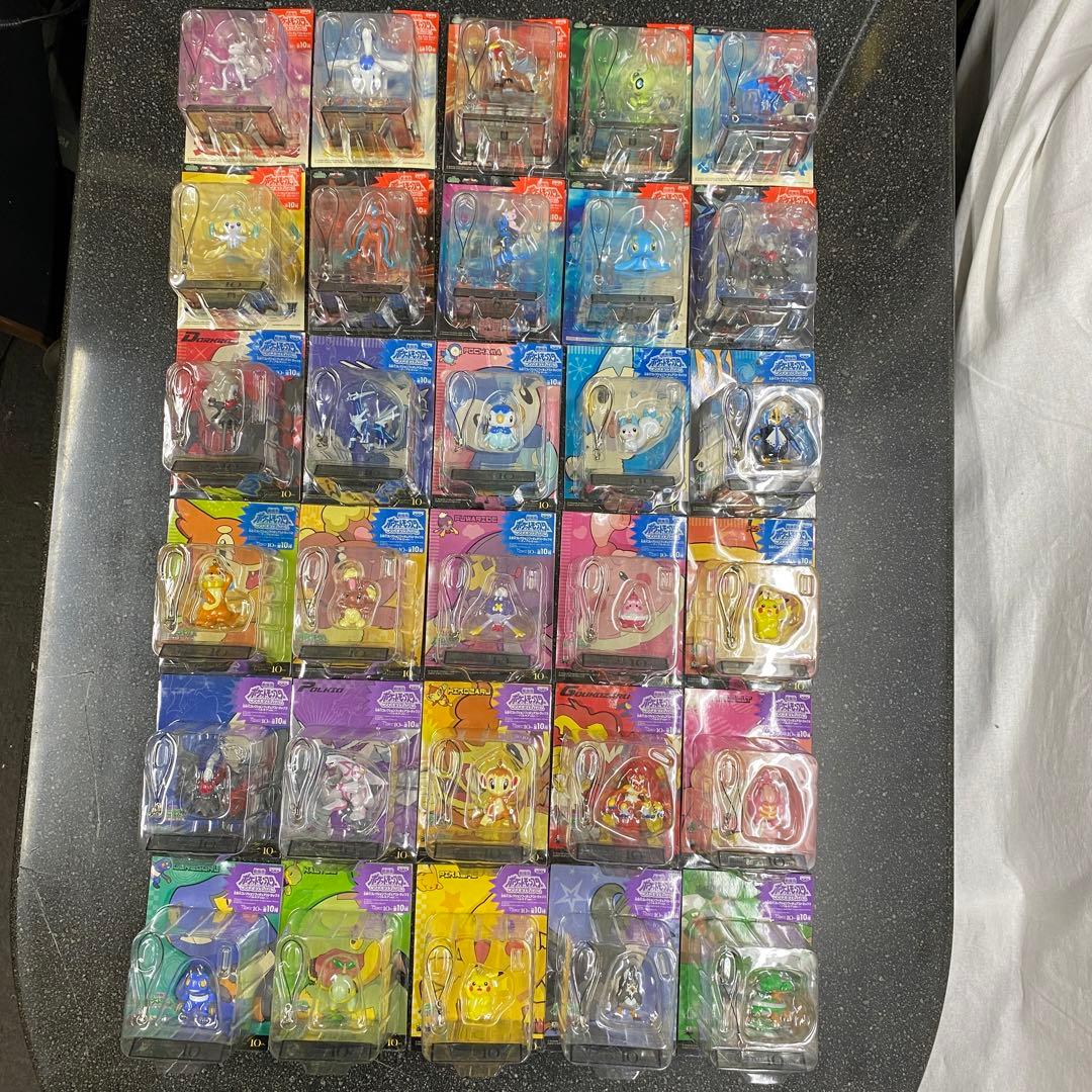 ポケットモンスター 台座付コレクションフィギュアストラップ 全30種 非売品