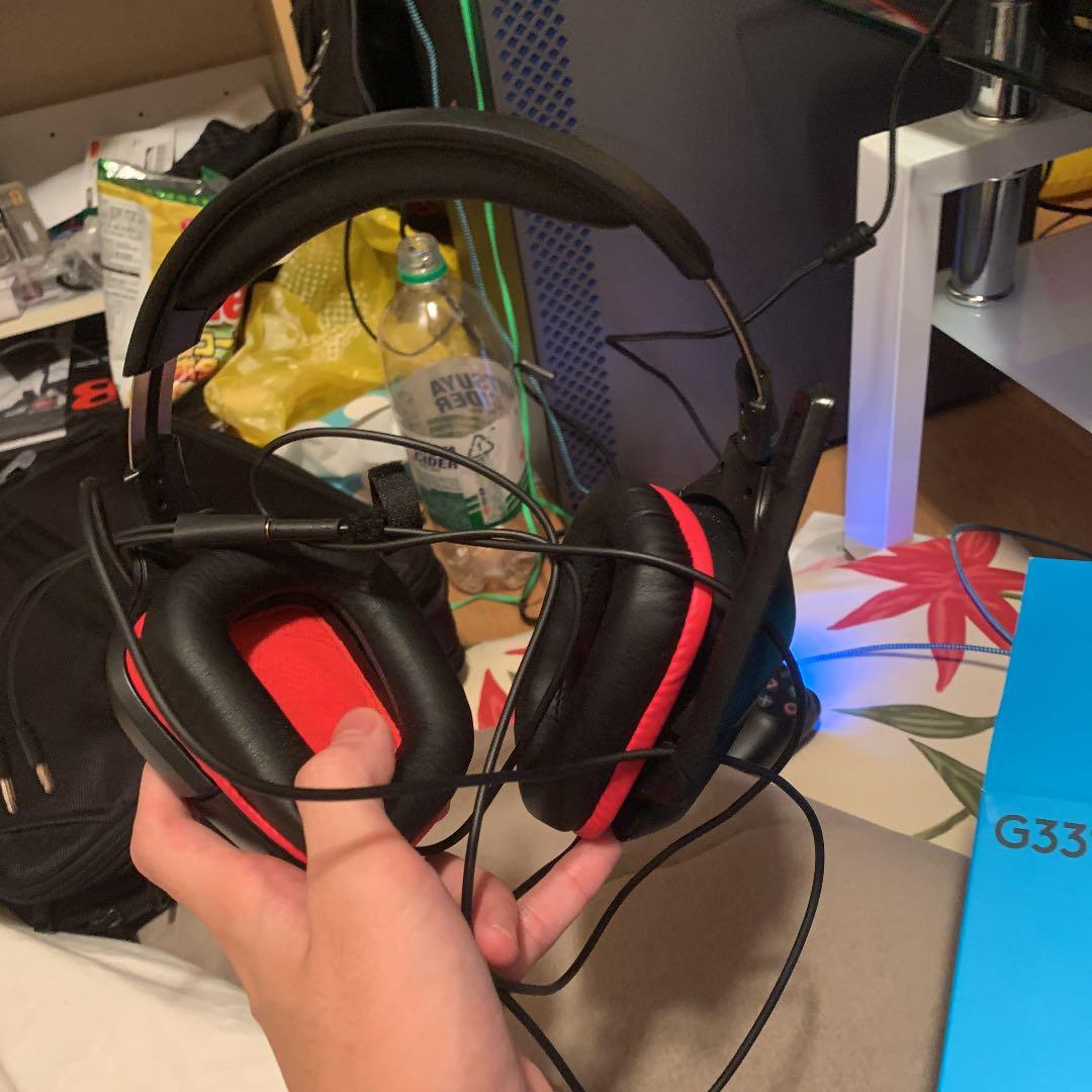 G331レッドブラック2.1です