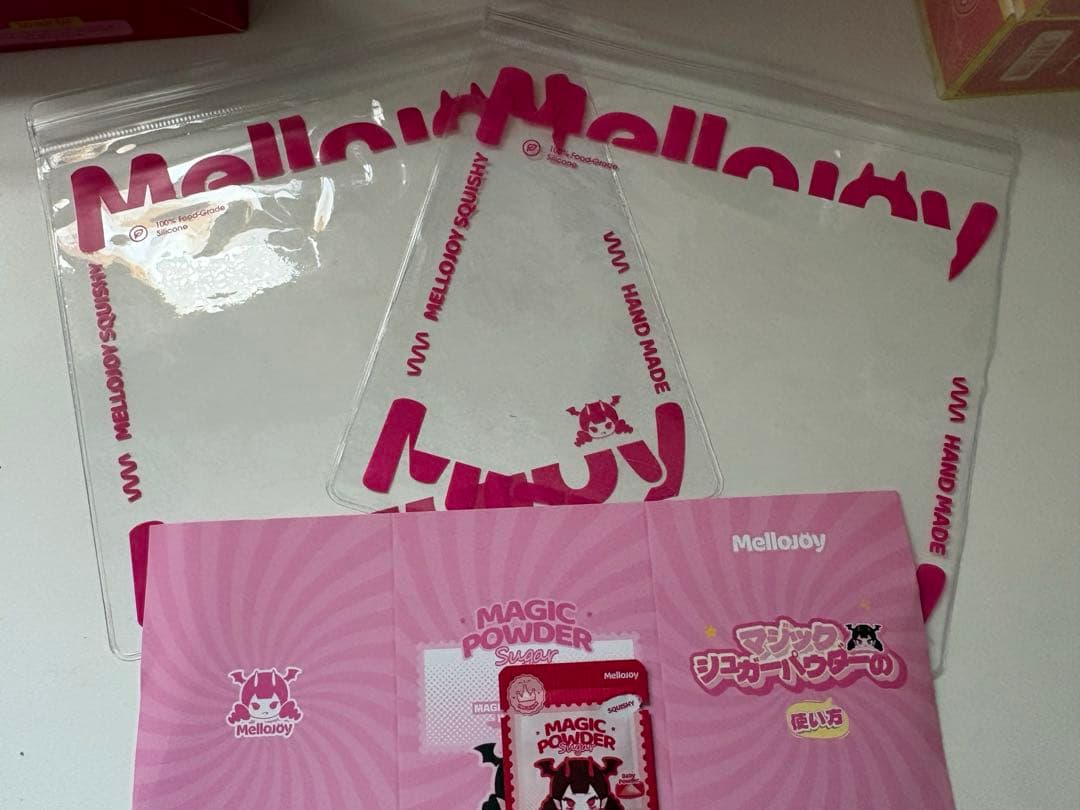 mellojoy メロジョイ ドーナツ スクイーズ メロジョイのピンクの箱で発送