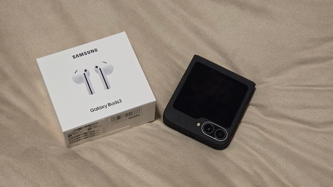 Samsung Galaxy Z flip6 おまけイヤホンあり