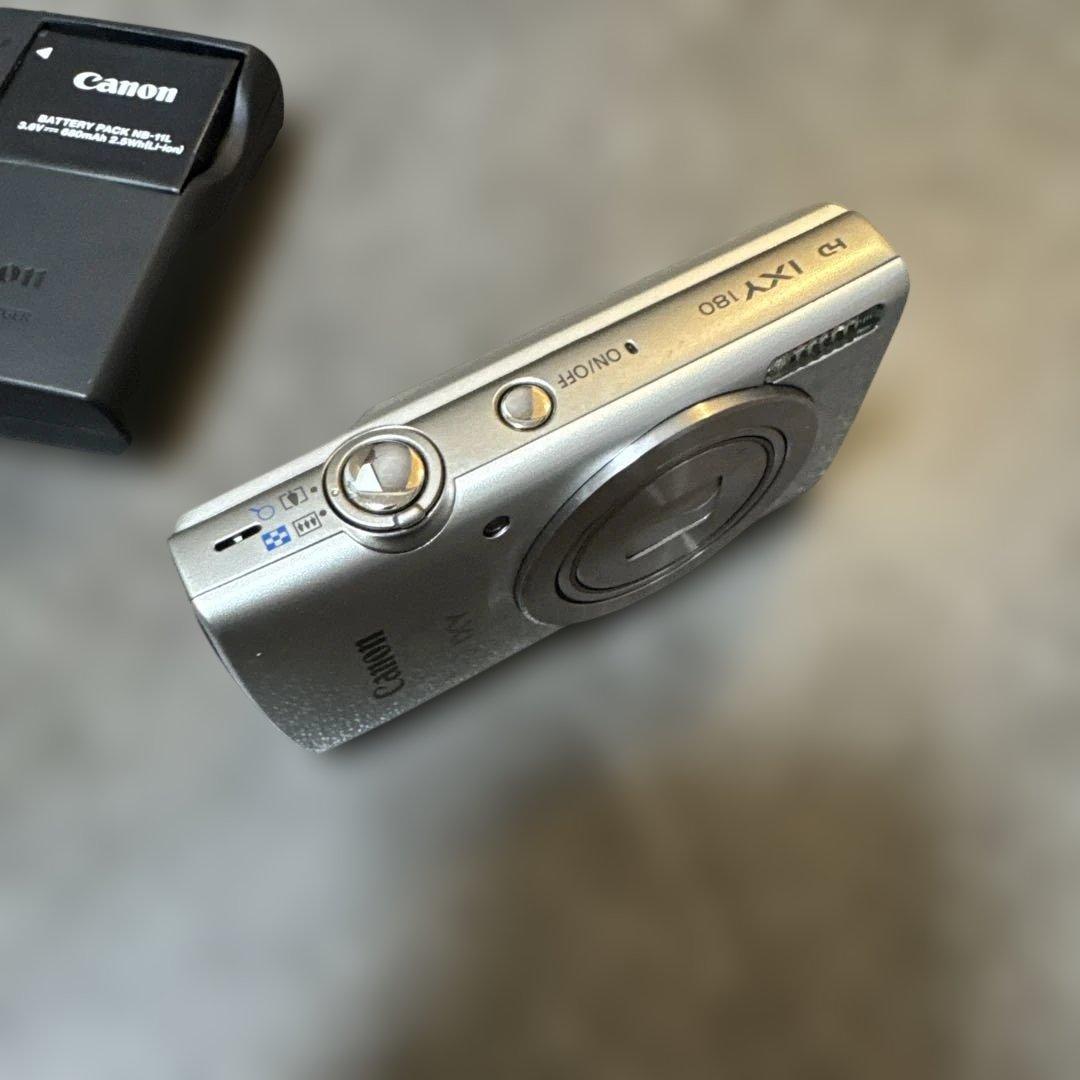 Canon IXY 180 コンパクトデジタルカメラ
